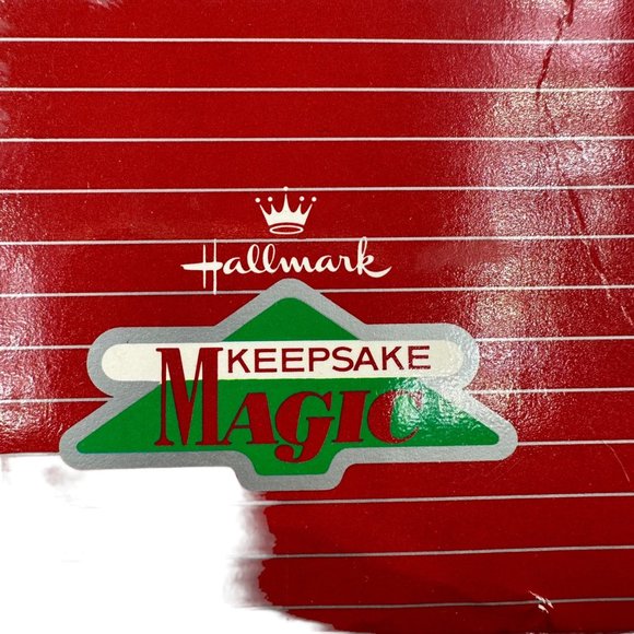 Hallmark Keepsake Magic Ornament Light Motion Mr Mrs Santa Claus Hug Christmas - Picture 10 of 14